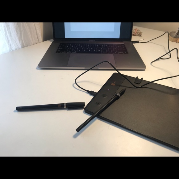 Digital Drawing Tablet *SOLD* - Picture 2 of 5